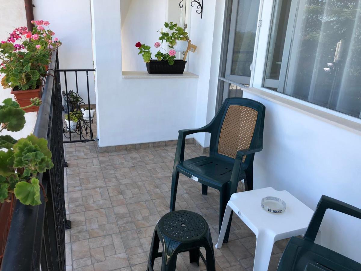 Villa Steffi Golden Sands Esterno foto