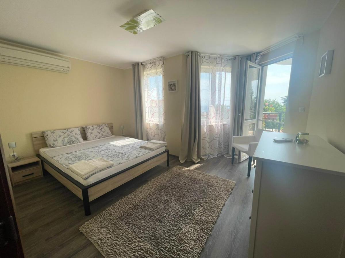 Villa Steffi Golden Sands Esterno foto