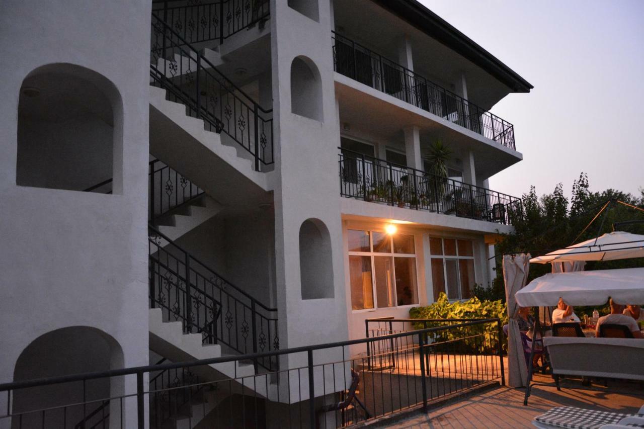 Villa Steffi Golden Sands Esterno foto